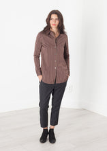 Load image into Gallery viewer, Sheen Button-Up in Red/Tan