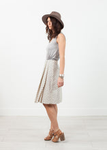 Load image into Gallery viewer, Pleated Skirt in Glitter Dots