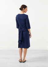 Load image into Gallery viewer, Sleeve Dress